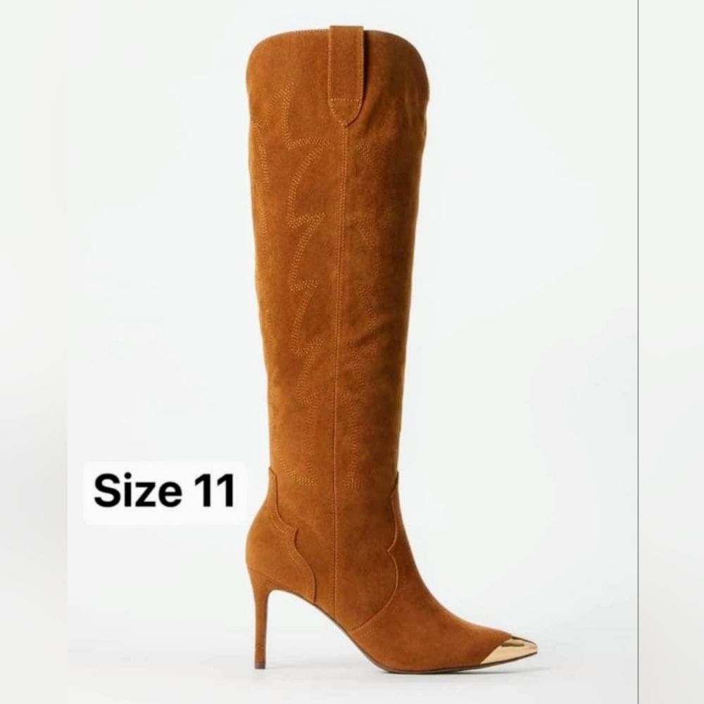 NEW Women's fashion boots with heels (2 inches) US 11